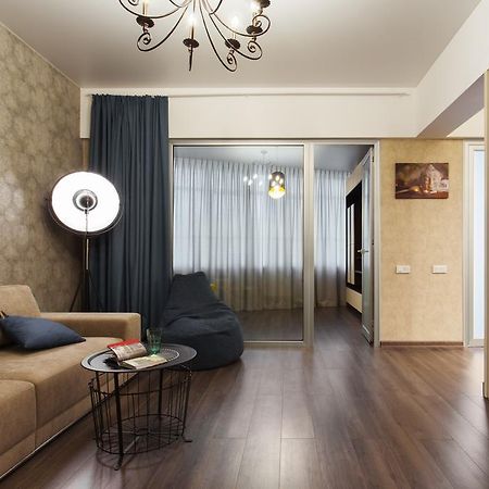 Modern Double Bedroom Apartment In Arkadia Одеса Екстериор снимка