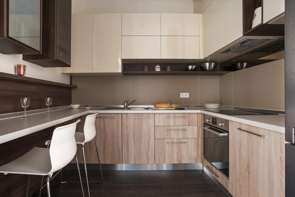 Modern Double Bedroom Apartment In Arkadia Одеса Екстериор снимка