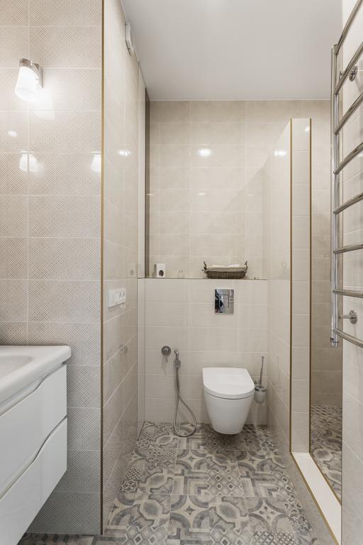 Modern Double Bedroom Apartment In Arkadia Одеса Екстериор снимка